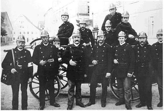1919 (2).jpg
